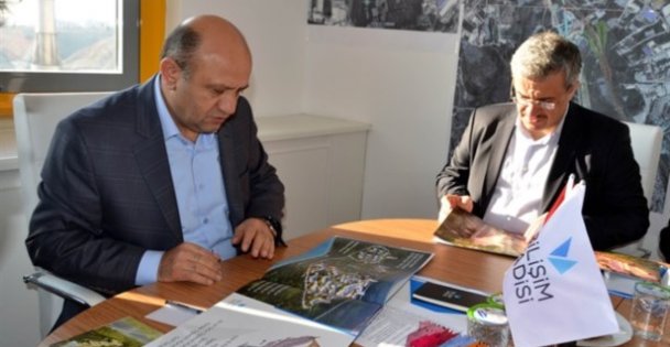 Silikon vadisine gidiyor