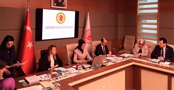 Siyasi eşitliği konuştular!