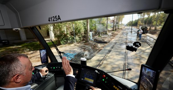 Stadyum tramvay hattı açıldı, sırada Kartepe var