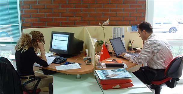 Stresli ortamda çalışmak unutkanlık sebebi