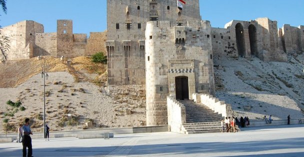 Suriye Gönül Yaramız, Kapı Komşumuz