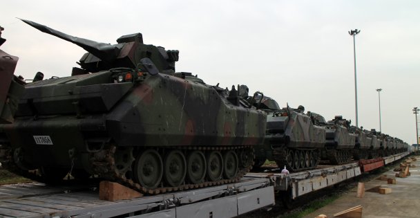 Suriye sınırına askeri sevkıyat