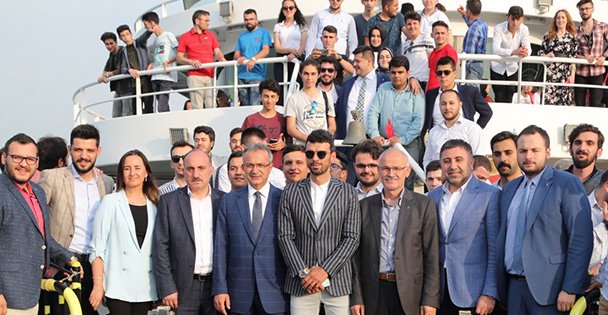 Sürpriz Konuk; Kenan Sofuoğlu