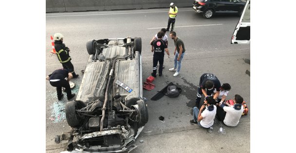 Takla Atan Otomobilde Bulunan 3 Kişi Yaralandı