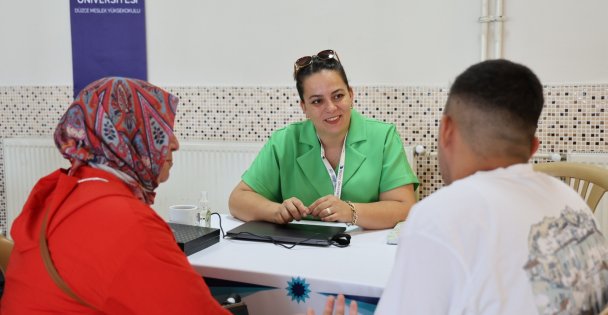 Tanıtım günleriyle aday öğrencilere tam destek