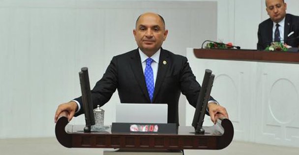 Tarhan: İstifa için ne bekliyorlar?
