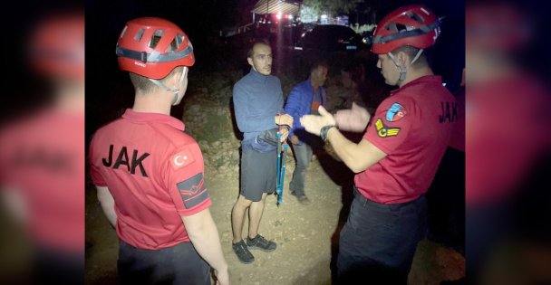 Tarihi yolda kaybolan tatilci çift bulundu