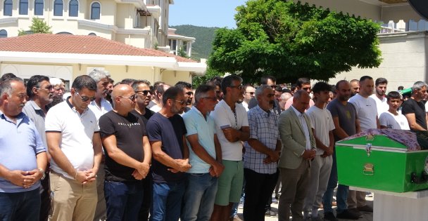 TEMde yakıtı biten araca ve çekiciye çarpmıştı, 2 ölümlü kazanın cezası belli oldu
