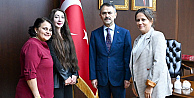 Akse Mahalle Muhtarı Derya Taştandan İlhami Aktaşa Ziyaret