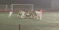 Amatör maçta futbolcular tekme tokat birbirine girdi