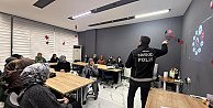 Anne Şehirde En İyi Narkotik Polisi Anne” eğitimi