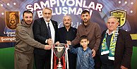 BAŞKAN BÜYÜKGÖZ ŞAMPİYONLARI AĞIRLADI