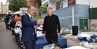 BAŞKAN ÖMEROĞLU PAZARTESİ PAZARINDA ESNAF VE VATANDAŞLARLA BULUŞTU