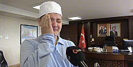 Birlikte hafız olduğu annesine gözyaşlarıyla teşekkür etti