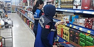 Büyükşehir zabıtasından market denetimi