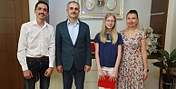 Çiftçi, geleceğin büyük piyanistini ağırladı