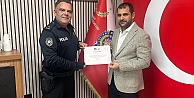 Dilovası Emniyet Müdürü Mustafa Serhat Canbazdan İş İnsanı Lokman Kılıça Teşekkür Belgesi