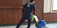 İbadethaneler Büyükşehir ile hep temiz;  Büyükşehir’den Şekerpınar’daki camiye detaylı temizlik