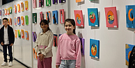 Kartepeli Minik Ressamlardan Görkemli Sergi