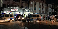 Kocaelide bir kişi evinde silahla vurulmuş halde bulundu