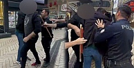 Kocaelide iki gazeteciye sopalı pusu girişimi