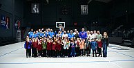 Minik basketbol sevdalıları, Çayırovanın dev adamlarıyla buluştu