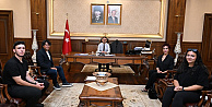 Obezite ile Mücadele Derneği Kurucu Başkanı ve HK Doğa Sporları A.Ş. Sahibi Karguludan, Vali Aktaşa Ziyaret