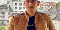 Otomobille Çarpışan Genç Motokurye Hayatını Kaybetti
