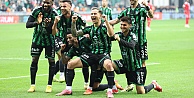 Trendyol 1. Lig: Kocaelispor: 4 - Ankara Keçiörengücü: 1 (İlk yarı)