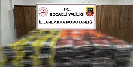 Ünlü markalara ait sahte bin 320 futbol takımı forması ele geçirildi