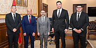 Yerli Elektrikli Mikro Araç KAREA Proje Liderlerinden Vali Aktaşa Ziyaret