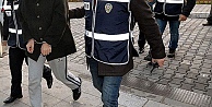 10 polis FETÖ'den tutuklandı