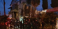 3 katlı binada çıkan yangında 2 kişi yaralandı