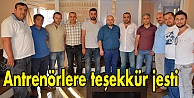 Antrenörlere teşekkür jesti