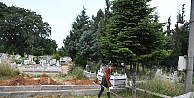 Çayırova'da Mezarlıklar Bayrama Hazır