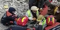 Depremin 228. saatinde 13 yaşındaki çocuk enkazdan canlı kurtarıldı