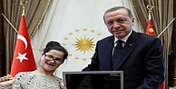 Erdoğan,Gülşah'ı Külliye'de misafir etti
