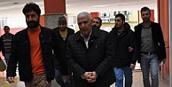 FETÖ'den gözaltına alınan 5 kişi adliyede
