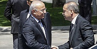 Fuat Avni'den Kasırga tweetleri!