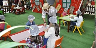 Gebze Center çocukları eğlendiriyor!