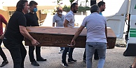 Genç Kıza Karşı, 
