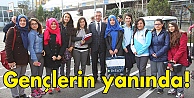 Gençlerin yanında!