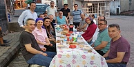 Hürriyet iftarda halkın arasında