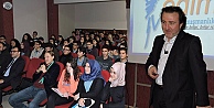 İLKÇEV Gençlik'ten motivasyon semineri