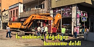 İş makinesi doğalgaz borusunu deldi