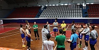 İzmit Belediyespor Oyuncuları Play-Off Maçını Sabırsızlıkla Bekliyor