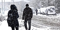 KAR GELİYOR!