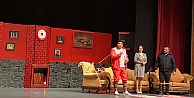 Karambol tiyatro oyunu Gebze'de sahne aldı