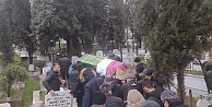 Kartal'da silahlı saldırı sonucu yaşamını yitiren hemşire için cenaze namazı kılındı