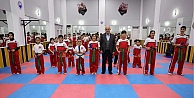 Kick Boks Sporcuları Kuşak Sevinci Yaşadı